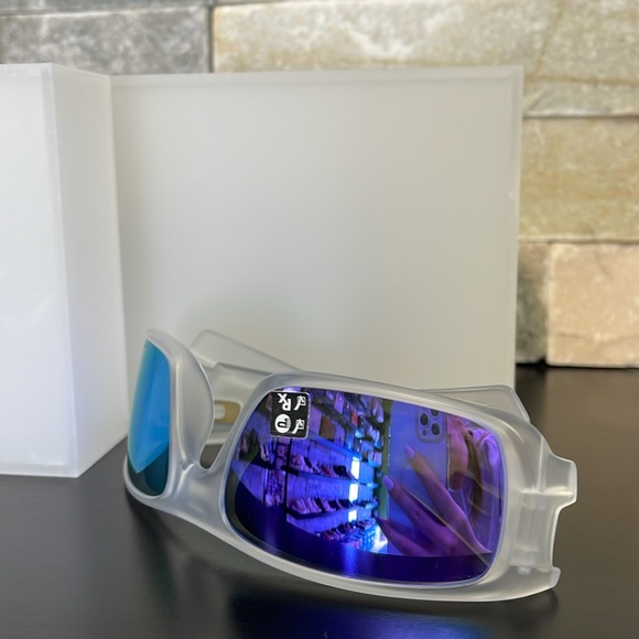 Oakley Crankshaft 60mm Polarized Sunglasses - Picture 6 of 16